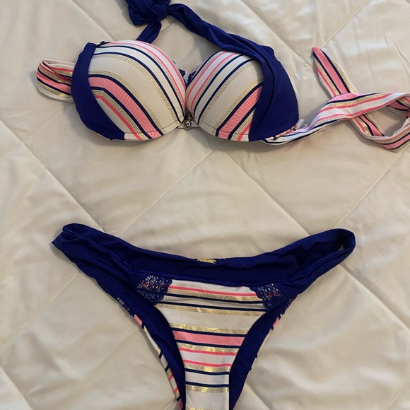 Beach Bunny Purple stripe push up bikini - Picture 2 of 3